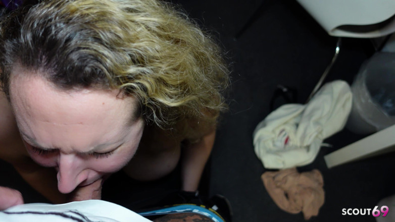 Scout69: Tedesca formosa donnona matura kathy D con tette mostruose naturali...