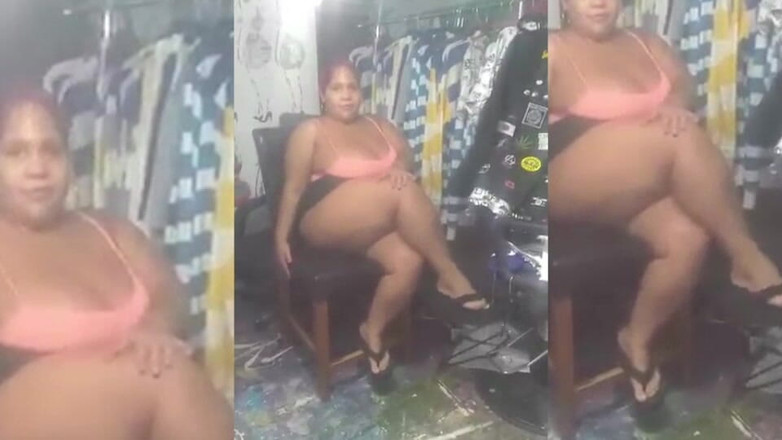 PutiLing: Tachinare picioare cu încetinitorul Fustă mini cu tocuri înalte Boricua Mami