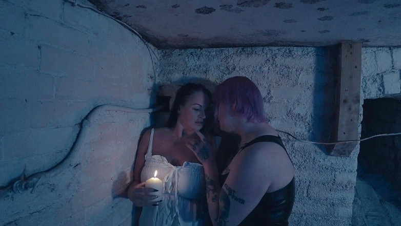 MILF MAFIA: Devon Breeze - Специальный БДСМ на Хэллоуин!