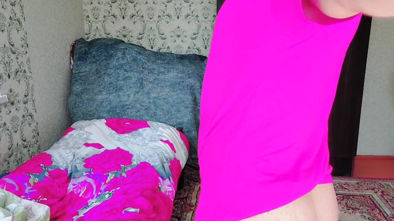 Kitty_Cross: Tự đánh đòn đít ladyboy dễ thương chuyển giới nóng bỏng