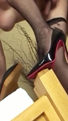 Blonde Big Boob Shemale Fucked Anally with a Condom in a Hotel