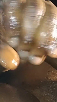 Close up - Ngocok kontol hitamku yang ngaceng sampai crot