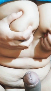 Awek kampung India Bantuan Sonali handjob