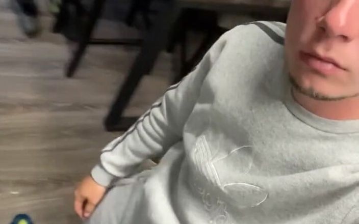 jay jenson: 오늘 내 첫 번째 위험한 비디오 중 하나를 만든 그것은 지금받은 편지함에 있어야합니다, 당신이 나에게 메시지를 가지고 있지 않은 경우이 PPV입니다. 2 부