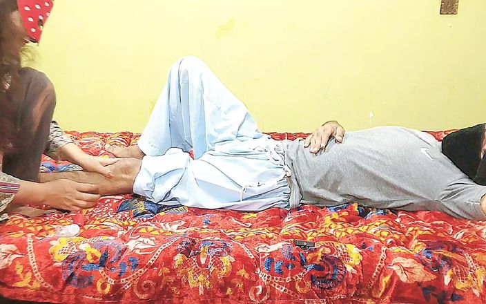 Pakistani CoupleX: De schoonvader van de Indische schoondochter heeft een penis eruit,...