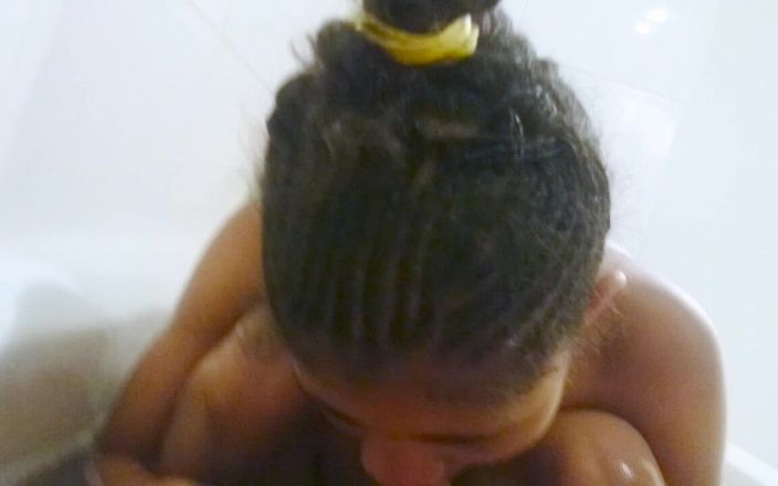 Belle: A Good Blowjob in the Bath