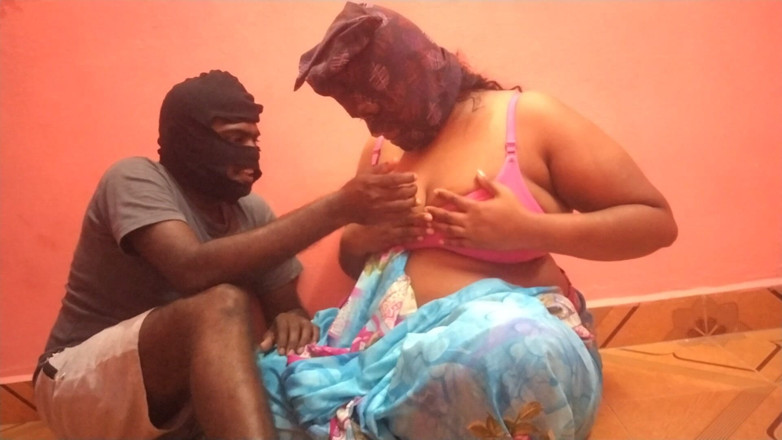 Benita sweety: Husband Not Able Sex so Wife Friend Came to Fuck...