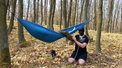Master Dansan: Feet in forrest.