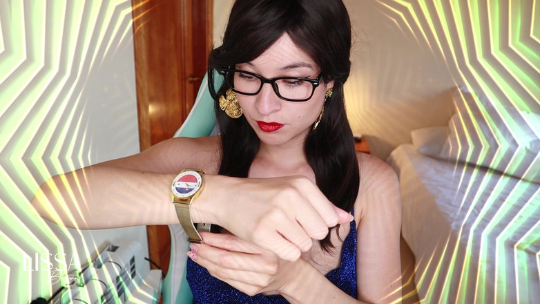 Lissa Brown: 女主人mermerize，你花钱服从她的狂欢