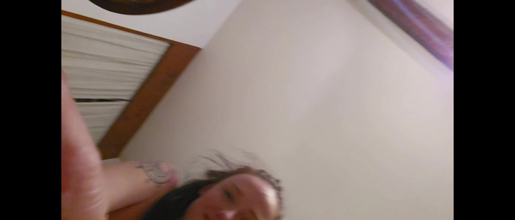 Alice Drake: Tvrdé video anální submise