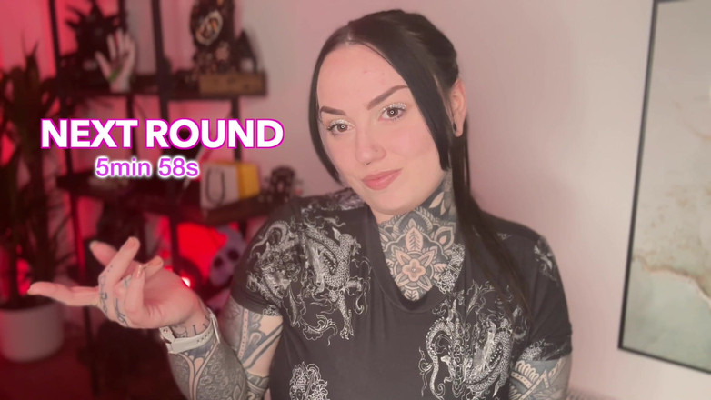 Miss Valentina: Una fantasia-minaccia interattiva