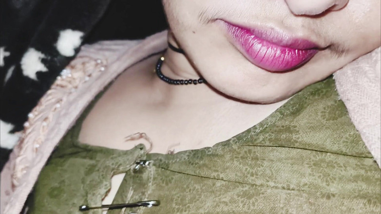 Janvibhabhii: Mijn schattige stiefzus geeft me de kans om te neuken