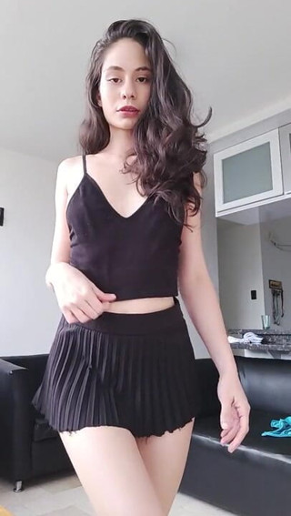 Natti natti: Look how I move my body so sexy