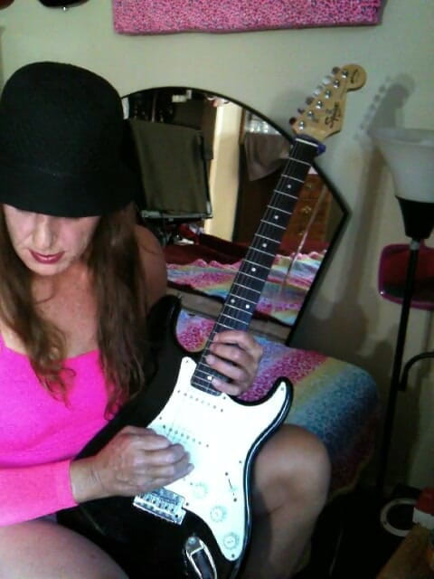 Lizzy Yum vintage and behind the scenes interviews: Lizzy Yum retro und hinter den kulissen 32