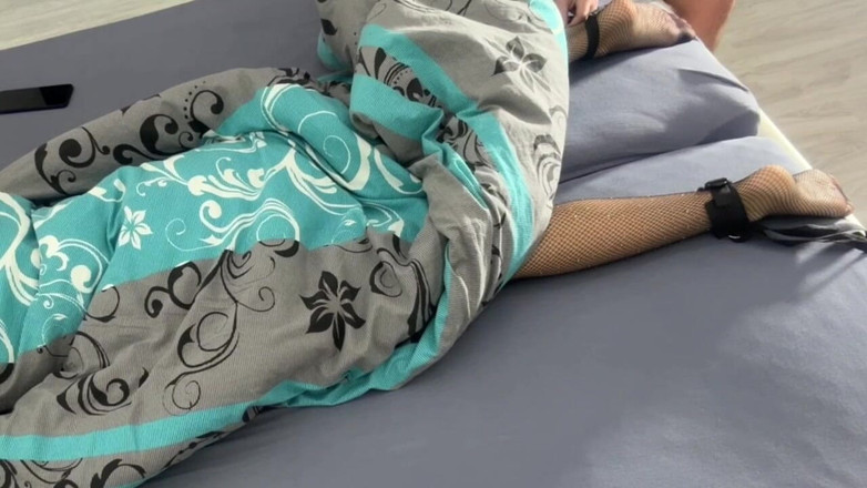 Christi: Beni Istediğin Gibi Kullan. Ben Senin Seks Oyuncağınım, Bu Yüzden...