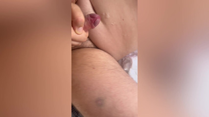 Kadu: Yaramaz üvey oğul üvey babası tarafından baştan çıkarılıyor ve yetiştiriliyor