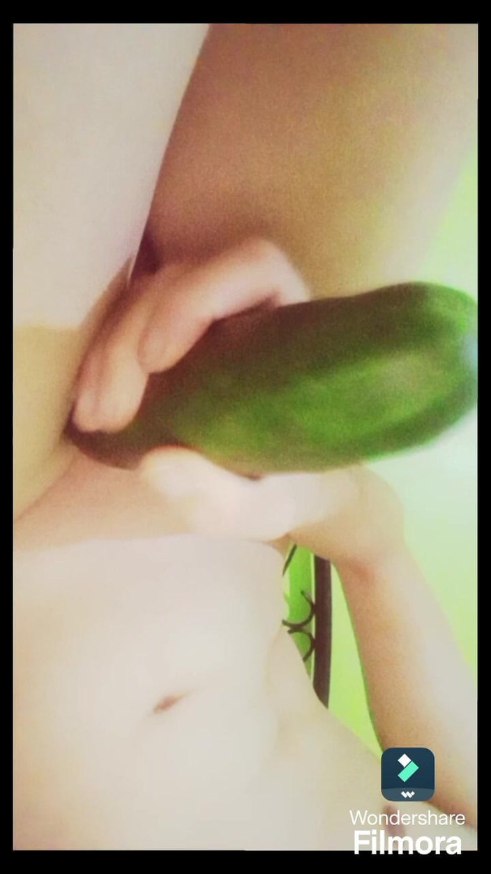 Zwiml_oficaill: Çılgın anal dildoya bayılıyorum