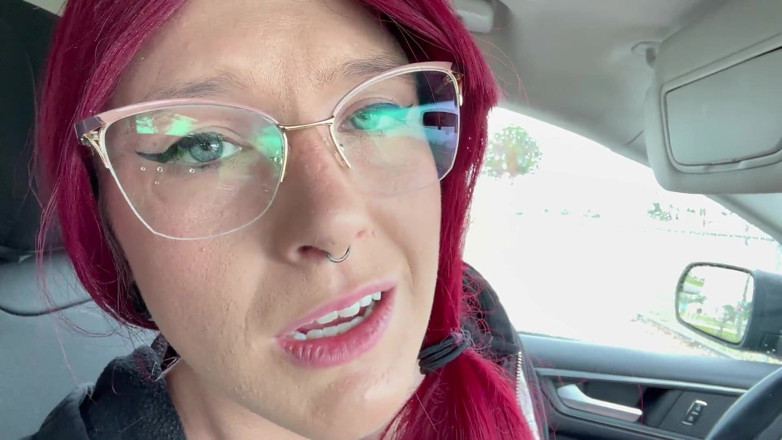 Missellie8: Massive Mommymovie