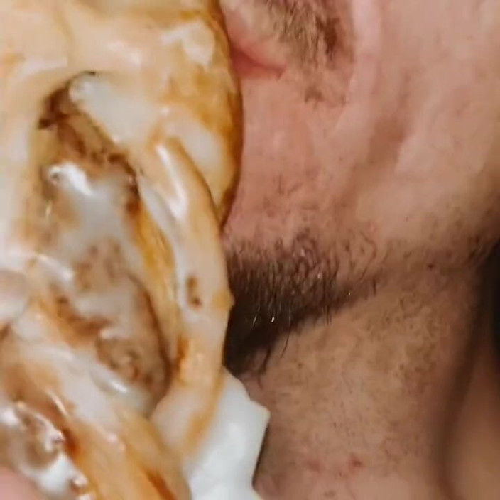 Food Fetish: Sperma donut main