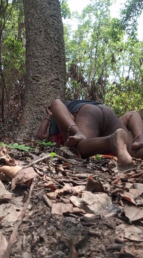 Auntixxx 69: Enjoying Sex in the Forest with Sister-in-law