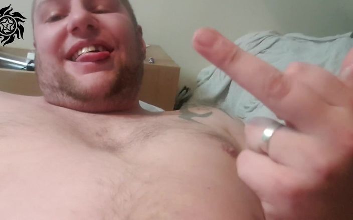 Jimbob Star Productions GAY: Jimbob трахає його тугу пизду чоловіка ремінцем
