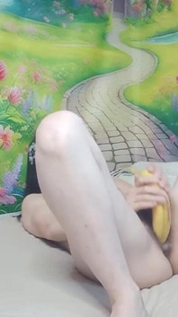 Fucking Pussy by Banana Amazing Vid