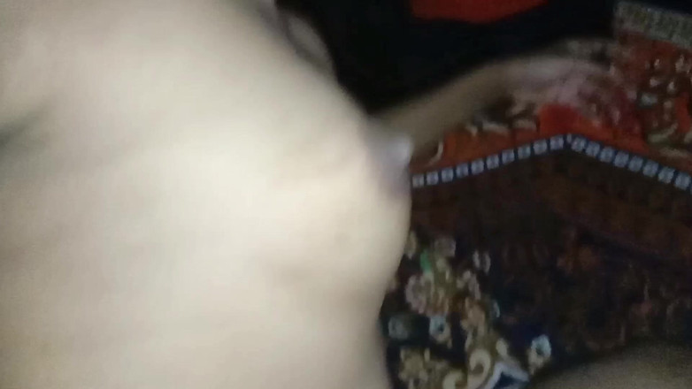 Deshi women: Indische desi-tante erstmals harten analsex doggystyle porno indische tante sex...
