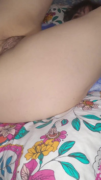 Stepmom with Hairy Pussy Gets Creampied by Stepson. Homemade Sex Close up
