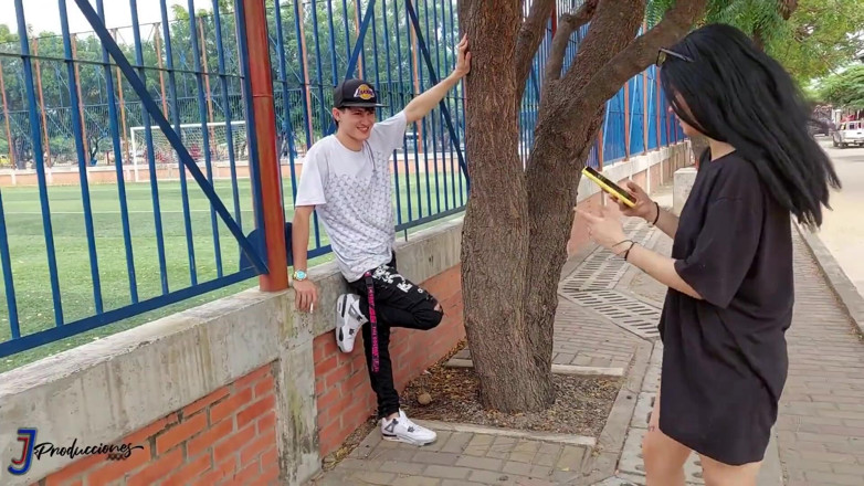 RASHEELHILLS: ฉันเจอหีโสเภณีของเพื่อน แล้วพาเธอกลับบ้าน แล้วเราก็เย็ดกันมันส์มาก