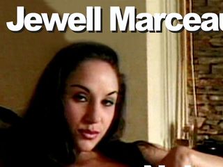 Edge Interactive Publishing: Jewell Marceau оголена мастурбує ділдо
