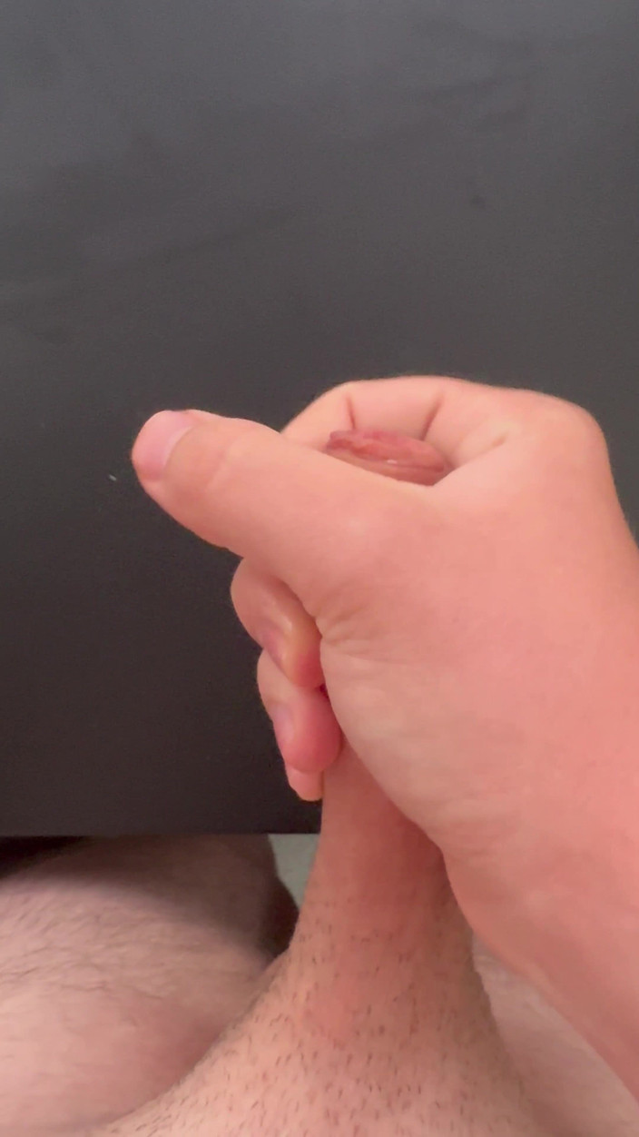 SoloEdgeMaster: Masturbación detallada de gran polla con gran corrida
