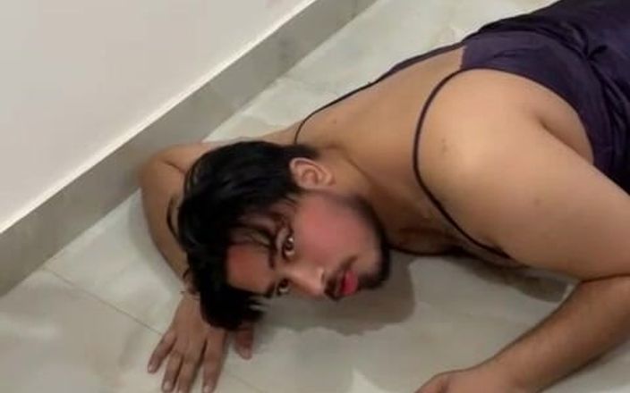 Public Sissy Sammy: Sissysammyexposed