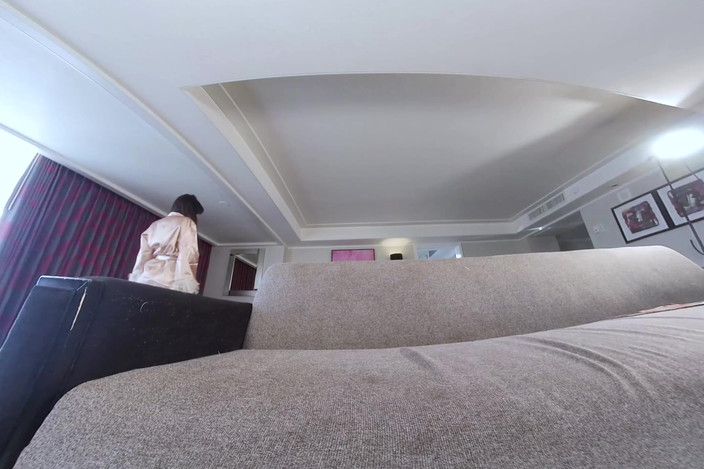 Catalina Cruz VR: Catalina Cruz - Satin Doll - 5K VR