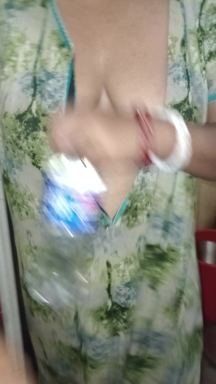 Mridulmadhu: Videoclip complet sexy cu soția deshi a soțului în hindi