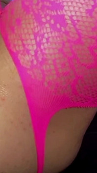 Maricas Barbie e seu vibrador xxl