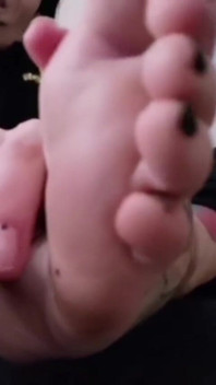 Clean My Dirty Foot, Worm! Are You Hungry?