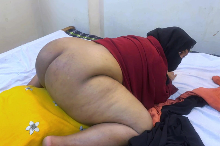 Aria Mia: Arabská sexy dívka ošukaná nevlastním otcem polštář, když pryč - tvrdý...