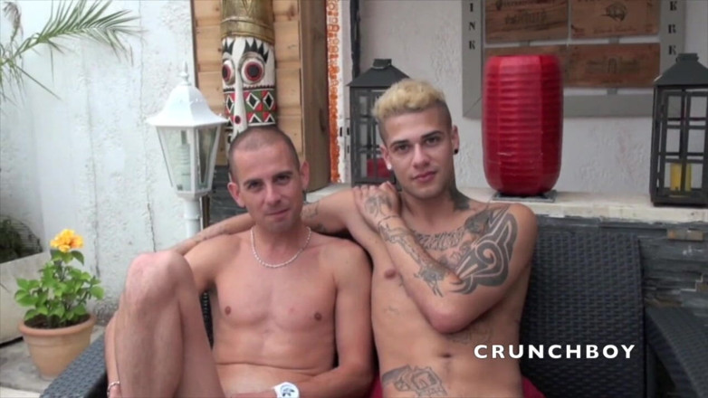 Crunch Boy: Xavio fucked by the Mickey Taylor