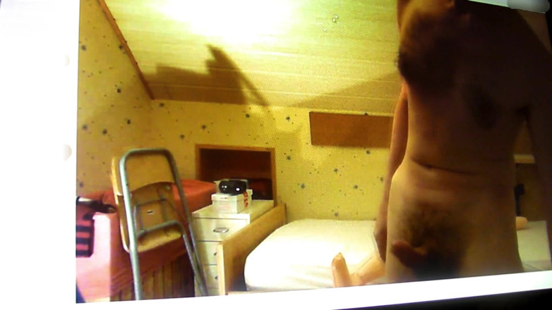 Mark Hannes: Masturbare cu futai sexual în direct pe Skype