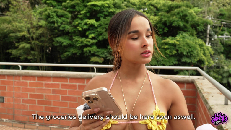 Abella olsen studio: Hot Latina Fucks with a Delivery Man!