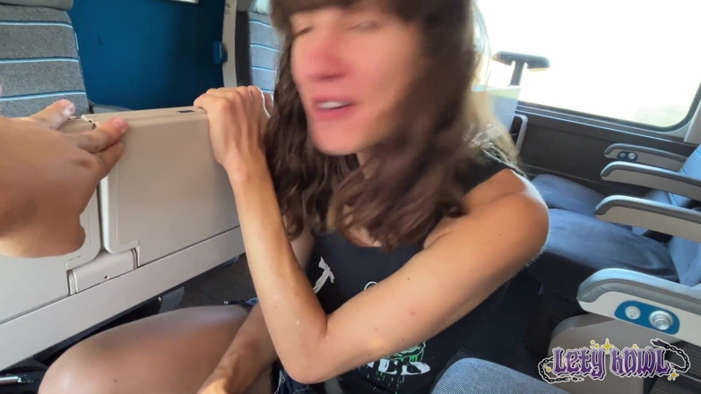 Lety Howl: Tgv Yjoui