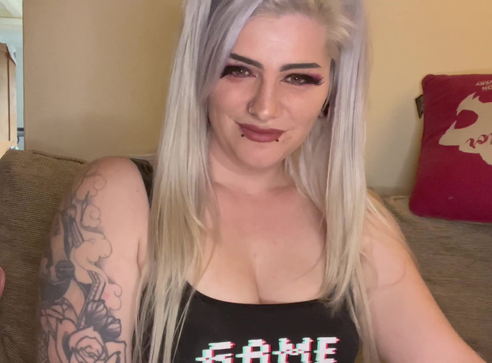 EeveeXo: Egirl te fait manger un sandwich au sperme, CEI