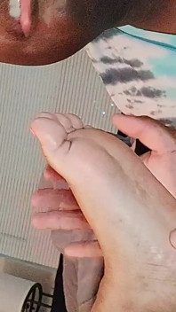 Carmel.milf.prettyfeet Afterwork Sweaty Stnky Feet Worship N Toe Sucking