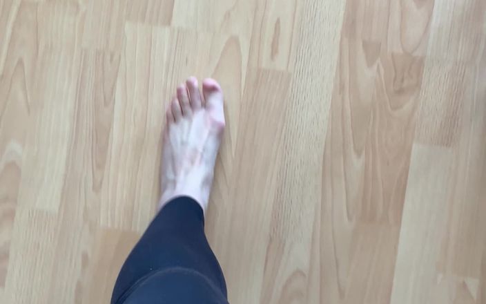 Feet: Barfuß gehen