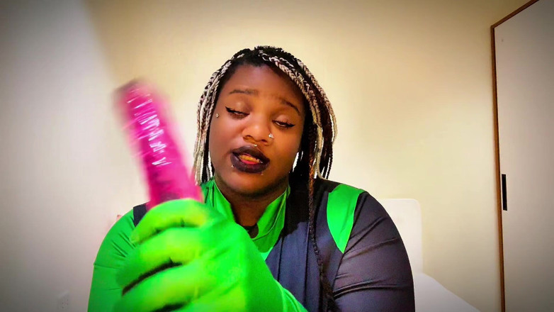 Gothic goddess domination mode: Shego Knows Your Secret: Bi Encouragement Femdom