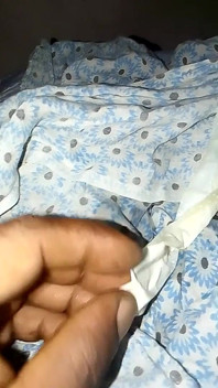 Meu meio-irmão, minha meia-irmã, se importa, bem como a cama acima