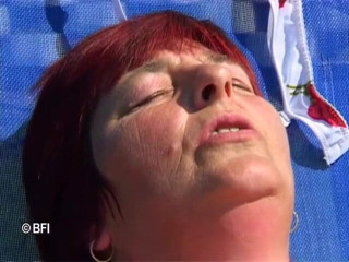 Mature Babes: Eliska和david - 60 vs 30