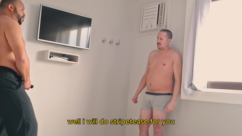 Punchbagplz: ベアジーニョ・ブラック - 債権回収者の拘束尋問