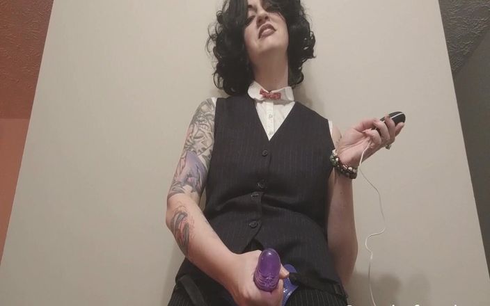 Geeky Femdom: Shadow Queen双功能