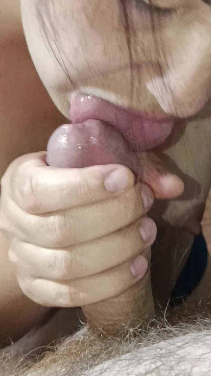 OniSoi: Korean Wife Sucks Cock in Close-up